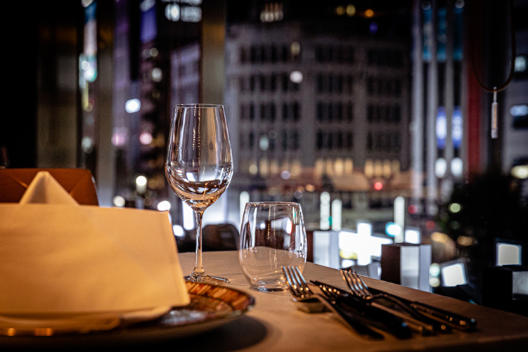 tcc炉釜炭火焼ステーキから見る銀座の夜景