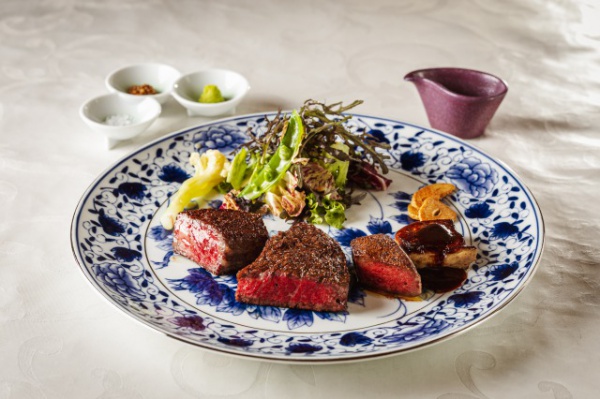 炉窯炭火焼 シャトーブリアン・サーロイン・近江牛舌